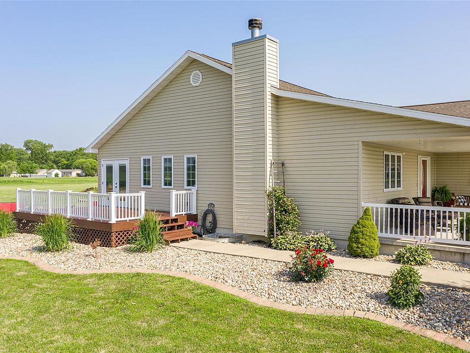 824 East St Taylor Springs, IL, 62089 Apartments for Rent Zillow