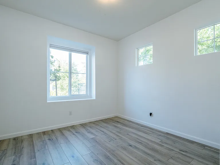 6576 Lopez Way — Photo 19