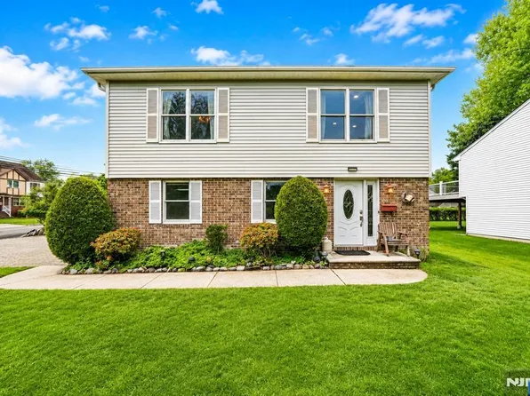 433 Tappan Rd, Northvale, NJ 07647