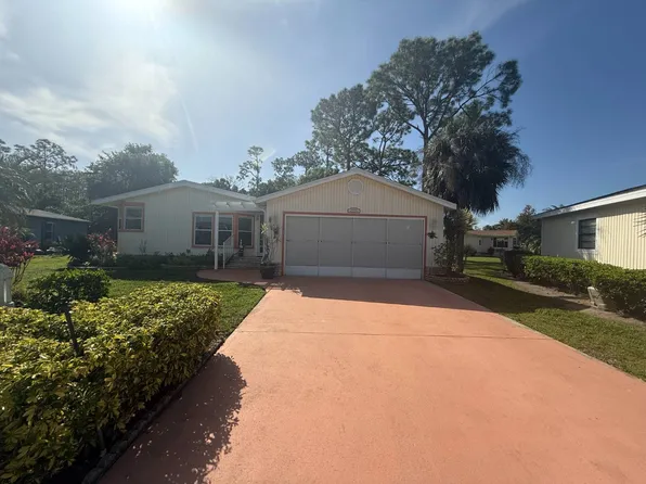 6002 Tierra Entrada, North Fort Myers, FL 33903