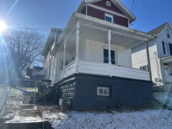 215 N 4th St, Clairton, PA 15025