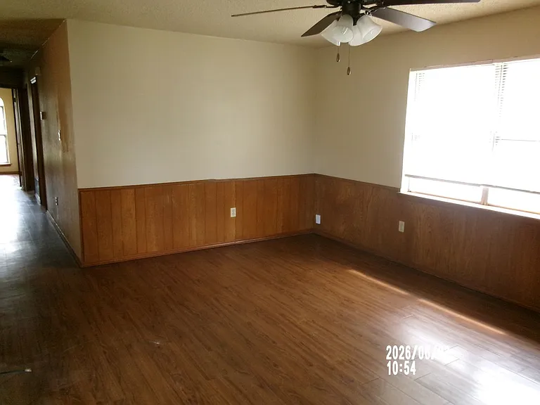 4639 SE Brighton Pl — Photo 6