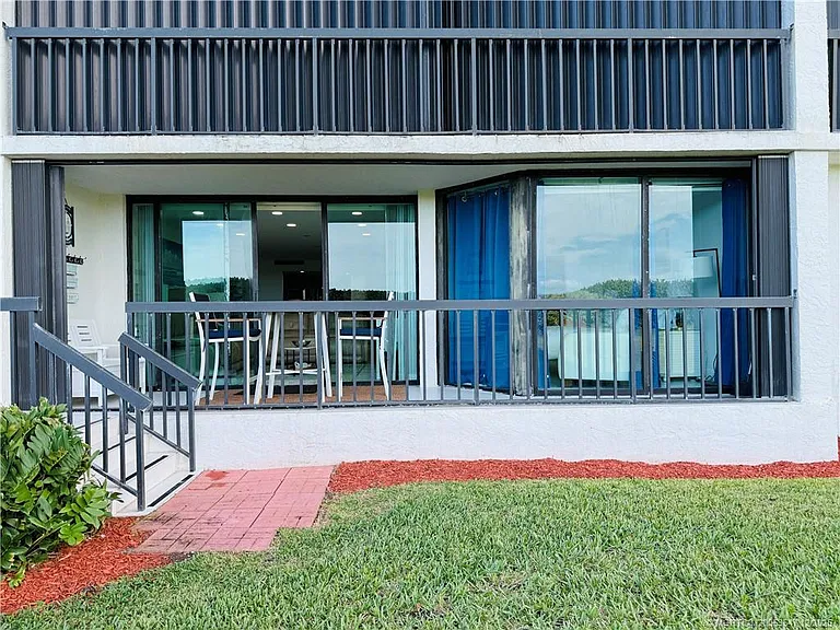 8800 S Ocean Dr #102 — Photo 83