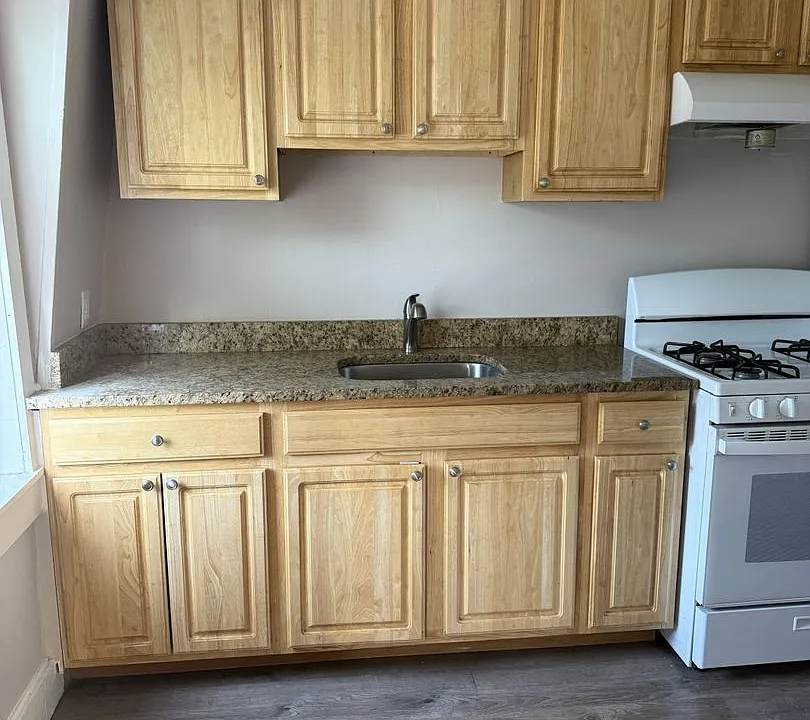 52 Blue Hill Ave #2
