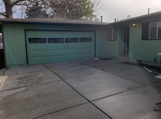 424 Morningside St, Medford, OR 97501