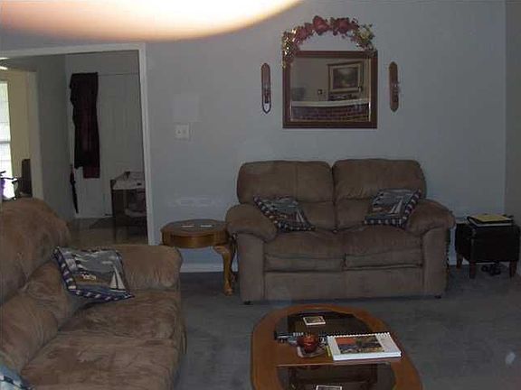 3rd image of 5360 Willard Dr N