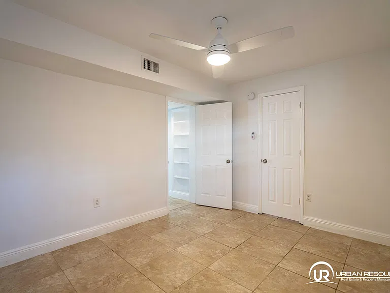 3265 Virginia St #11 — Photo 26