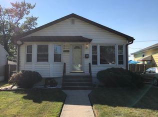 17828 Walter St, Lansing, IL 60438