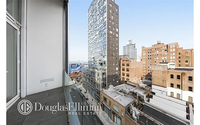 Rented by Douglas Elliman | media 33