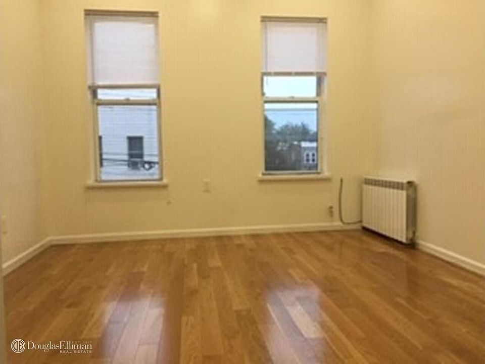 1st image of 6075 55th St APT 2L