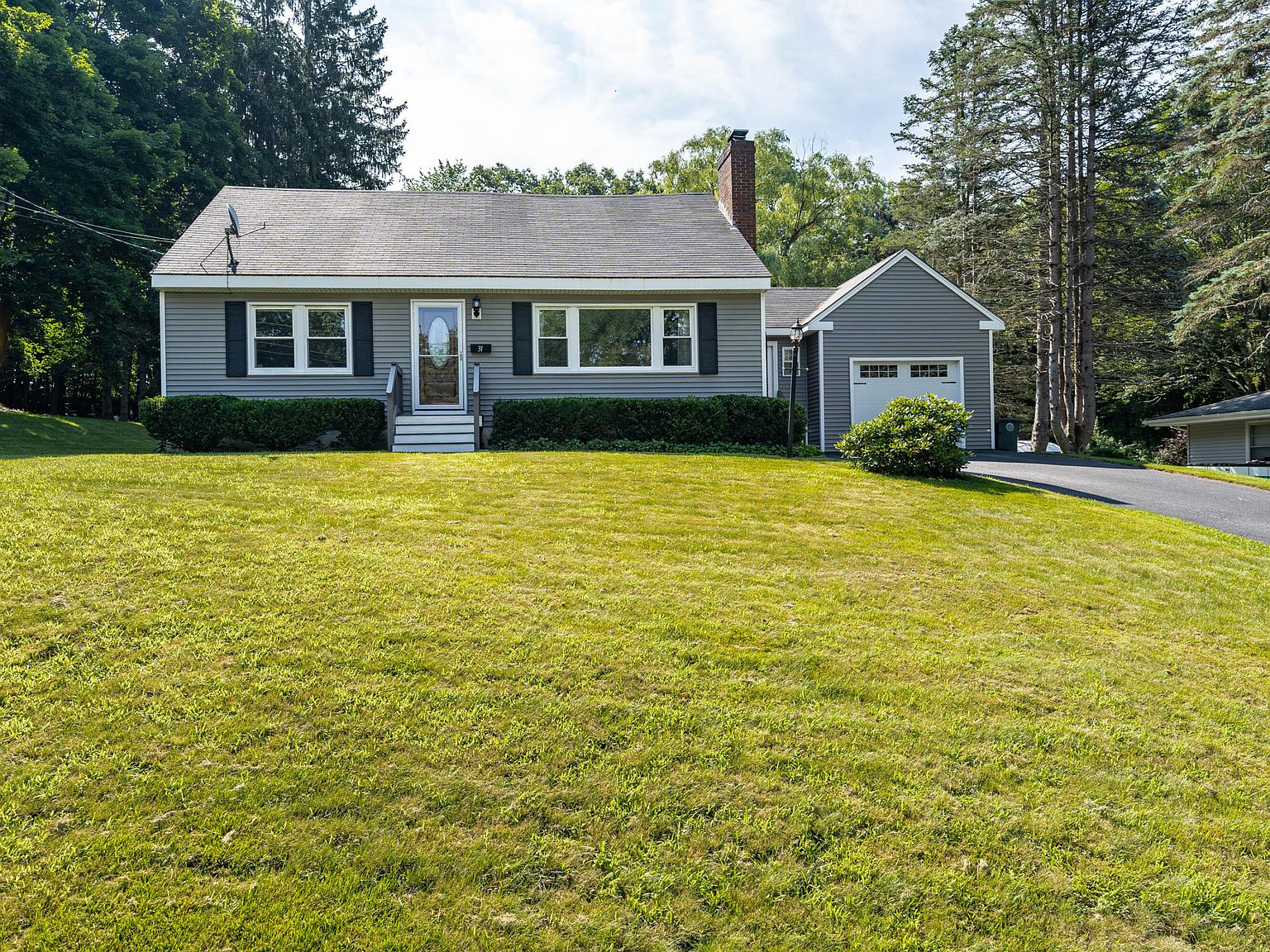31 Deer Hill Avenue, Westbrook, ME 04092 Zillow
