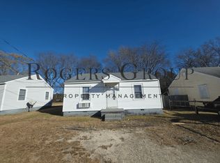 980 Burr St, Henderson, NC 27536