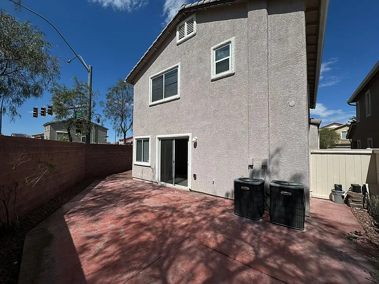 7305 Prussian Green St — Photo 23