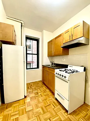 Rented by City & Suburban | media 2