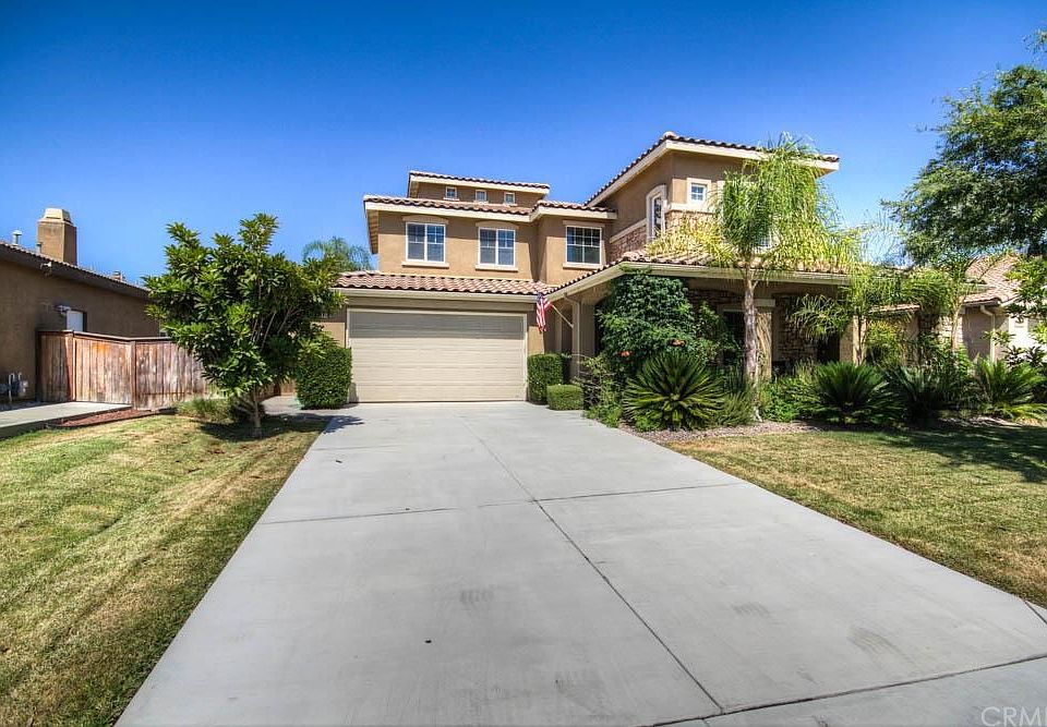1st image of 35527 Cloche Dr