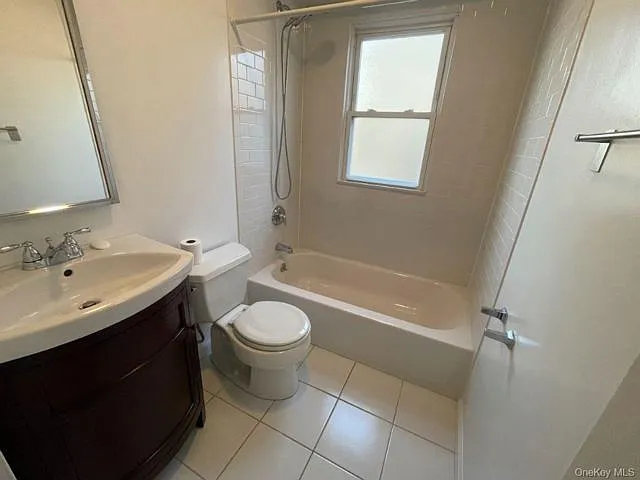 52 Hillside Ave — Photo 8