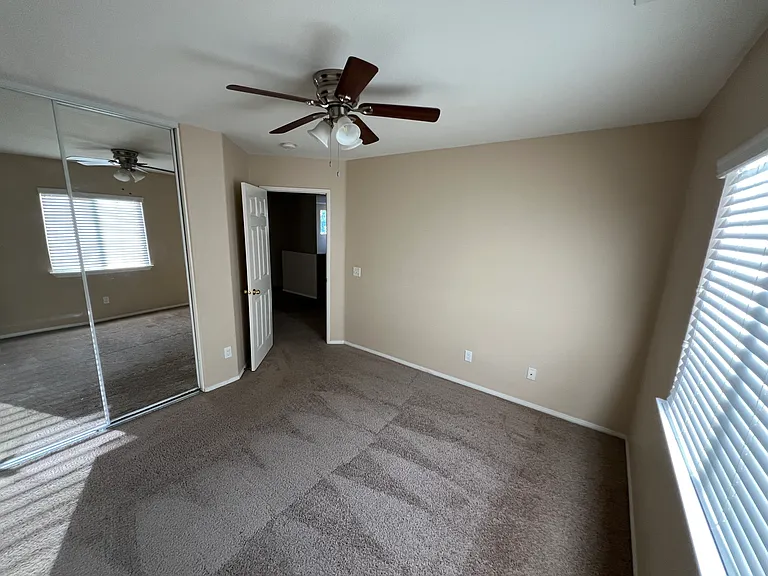38109 Floricita St — Photo 20