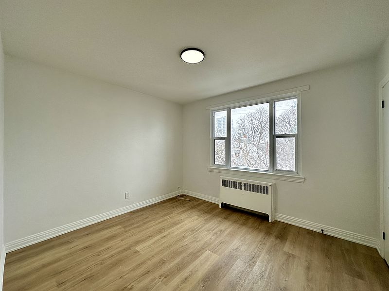 Ottawa Apartment for rent - 2 Bedrooms — photo 11
