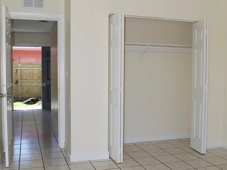 701 SW 15th Ave #1 — Photo 4