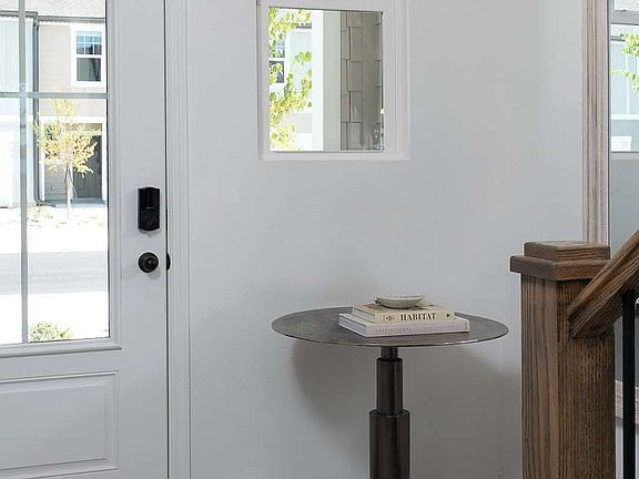 Catamaran Cove - Surf Interior Image 3