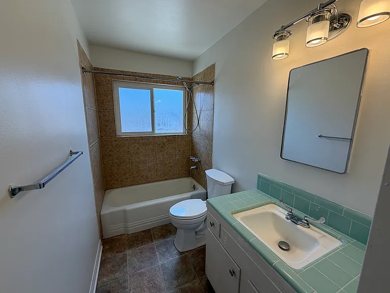 6305 Acorn St #6305 — Photo 7