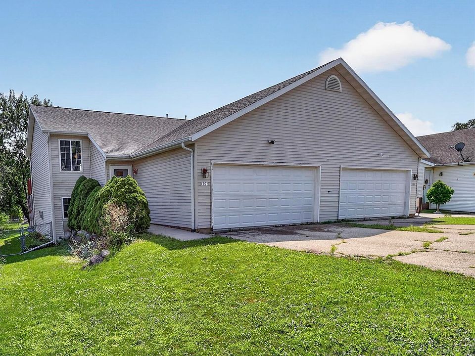 1st image of 1201 Winston Dr
