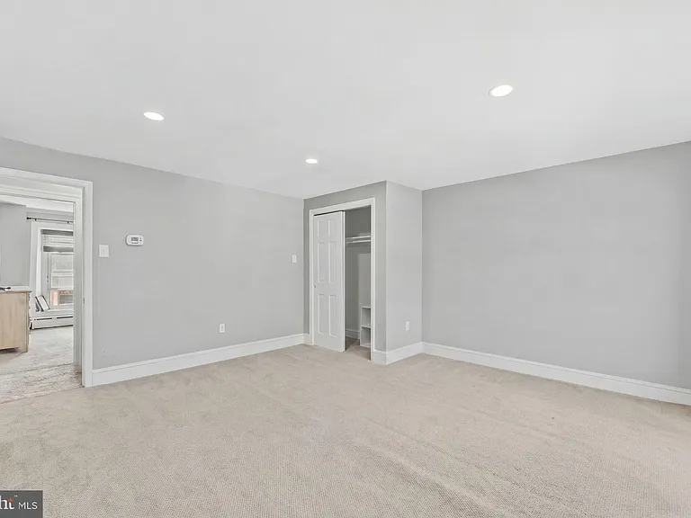 183 Markle St — Photo 10