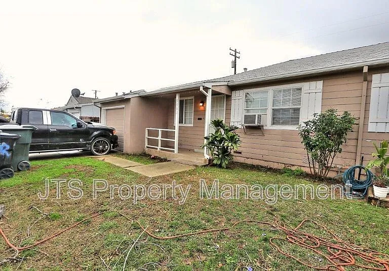 5302 Gordon Dr — Photo 52
