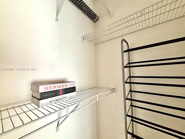 500 NE 29th St #601 — Photo 29