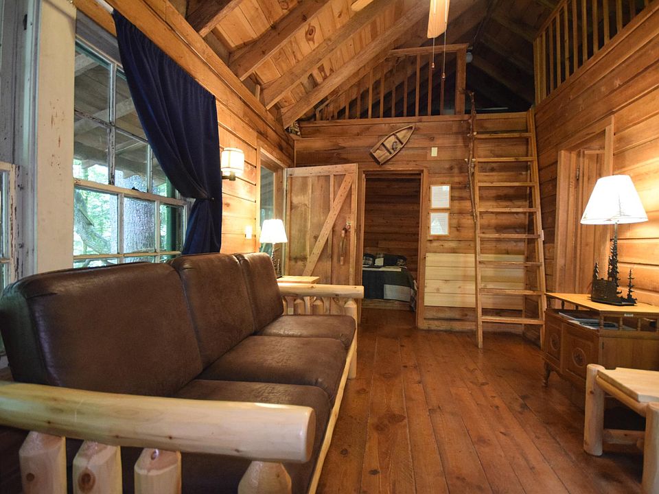 7337 Spartanburg Hwy Saluda NC Zillow