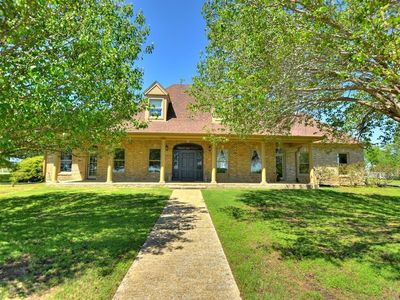 644 Monkey Rd, Elgin, TX, 78621