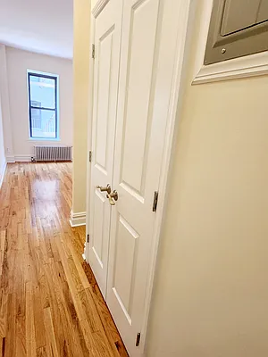 Rented by Corcoran | media 14