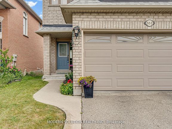 3rd image of 552 Wildgrass Rd