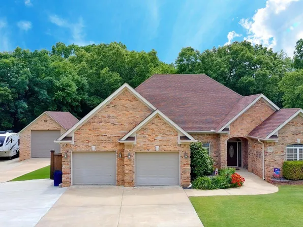 134 Lakeland Dr, Cabot, AR 72023