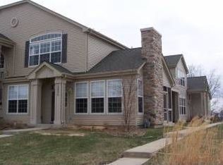 2655 Maple Cir, Dundee, IL 60118