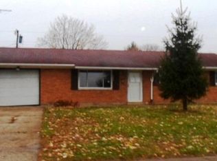 294 N Clayton Rd, New Lebanon, OH 45345