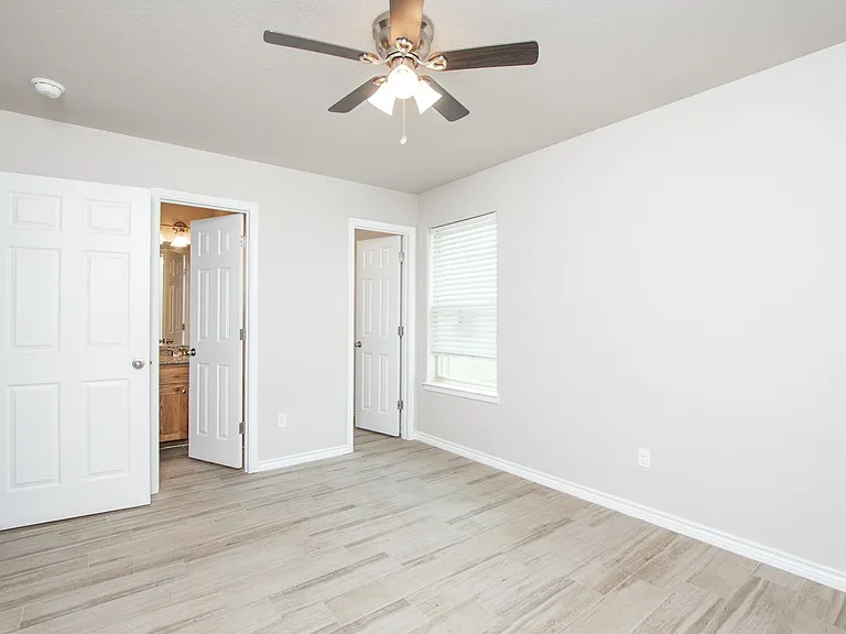 344 Arnold Dr #B — Photo 11