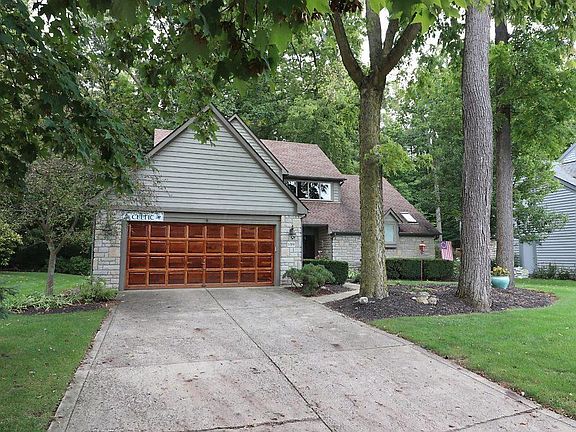 2nd image of 6384 Phoenix Park Dr