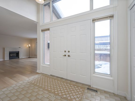 5th image of 50 Fiddlers Green Rd #51