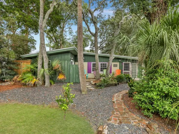714 2nd Ave, Tybee Island, GA 31328