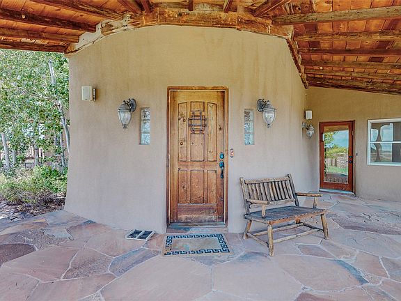 2nd image of 49 Camino Potrillo