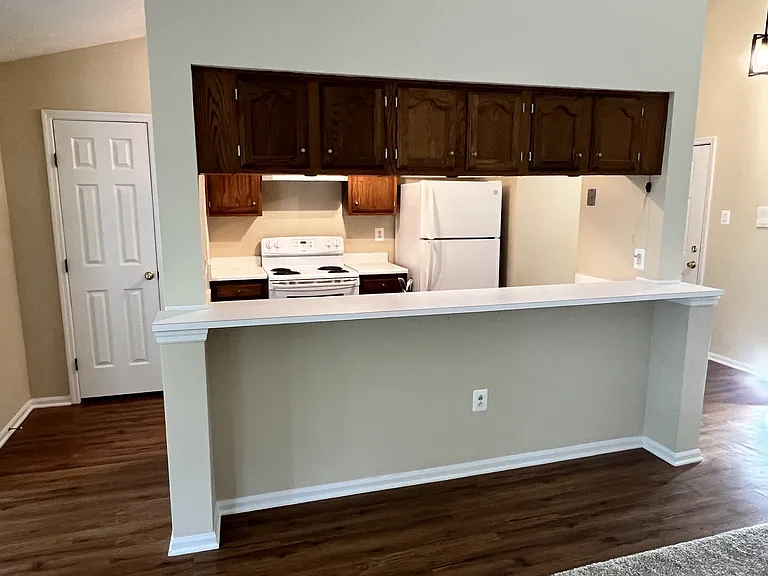 904 Cedar Crest Ct #2 — Photo 5