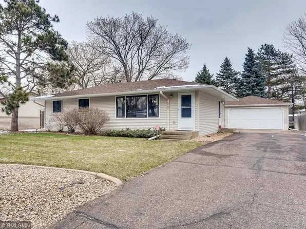 9737 3rd St NE, Blaine, MN 55434