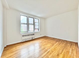 144-02 Barclay Ave #5A, Flushing, NY 11355