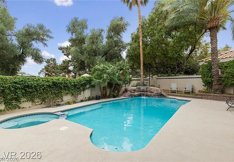 3160 Bel Air Dr — Photo 11