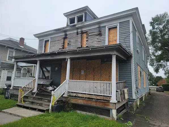 106 Nanticoke Ave, Endicott, NY 13760