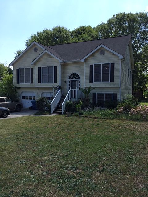 1st image of 60 Lacey Oak Ln