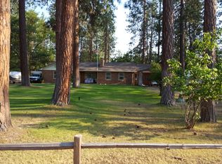 530 Dewitt Park Rd, Yreka, CA 96097