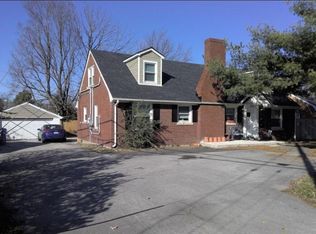 1775 Harrodsburg Rd #AB, Lexington, KY 40504