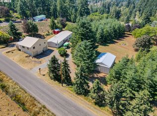 19466 S Redhouse Rd, Molalla, OR 97038